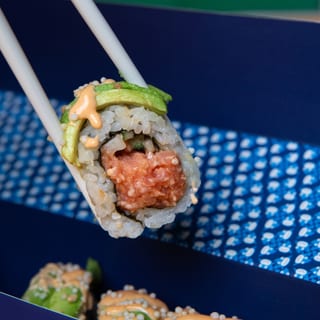 Spicy Tuna Tema Style